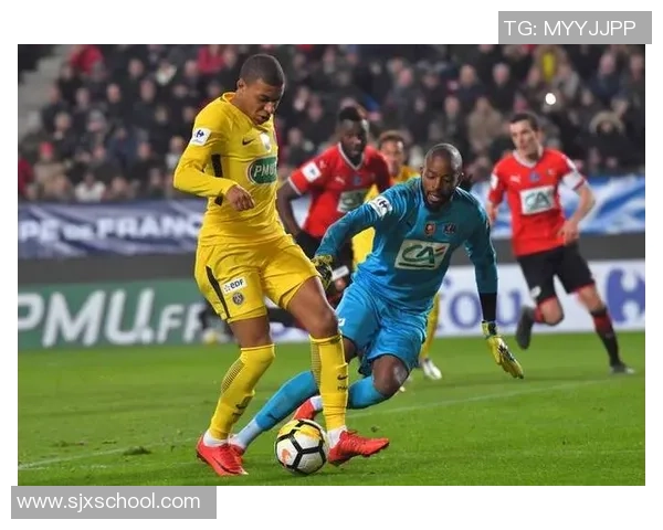 周六法甲巅峰对决：巴黎圣日耳曼与雷恩展开激烈争夺战