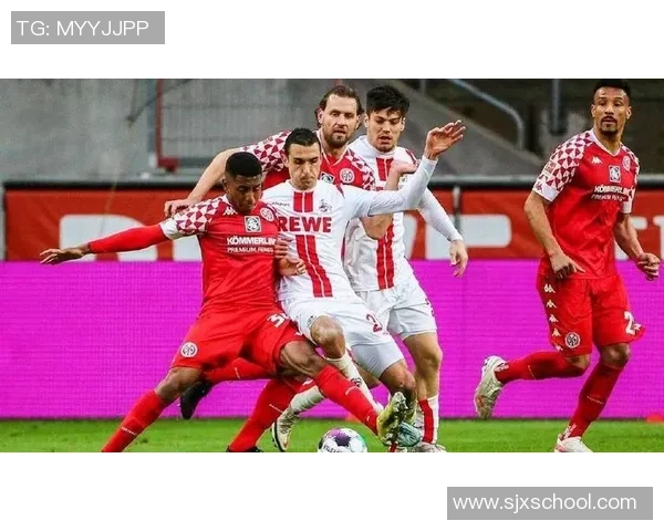 德甲焦点战美因茨对决门兴残阵保级与客场反击的较量 德甲焦点战美因茨对决门兴残阵保级与客场反击的较量